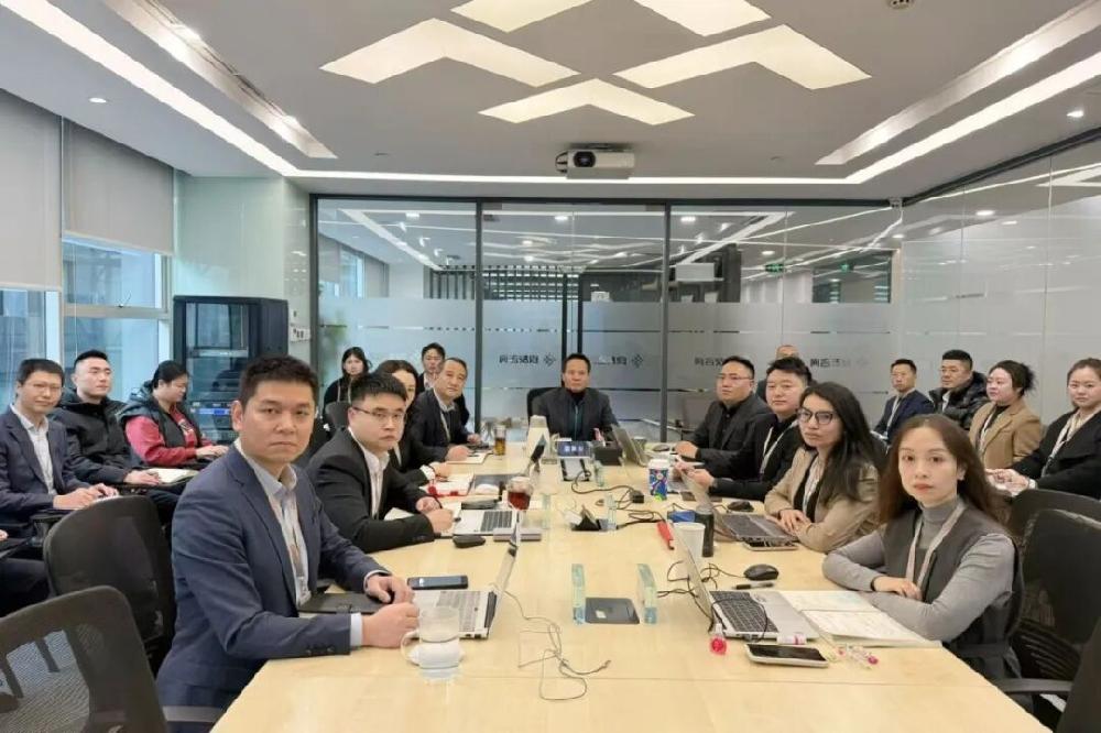 良友咨询2025年度中高层述职会议顺利召开